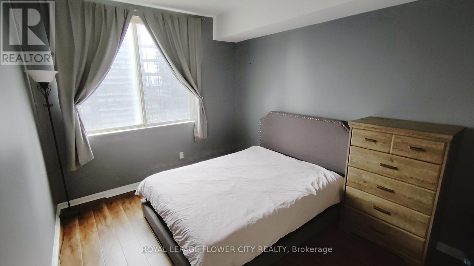 Lph #06 - 25 Grenville Street, Toronto, Ontario  M4Y 2X5 - Photo 4 - C12418423
