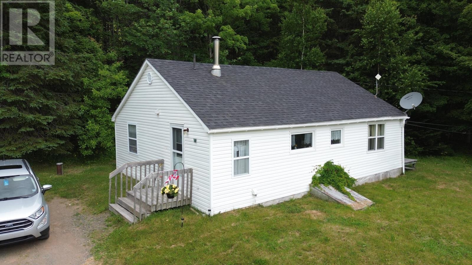 11301 Highway 105, Aberdeen, Nova Scotia