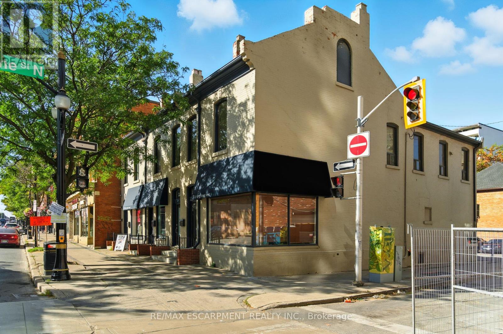 216-220 King Street W, Hamilton, Ontario  L8P 1A9 - Photo 10 - X12412300