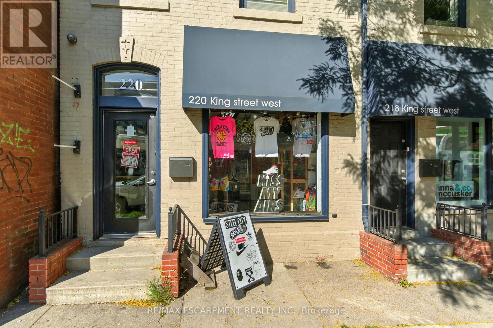 216-220 King Street W, Hamilton, Ontario  L8P 1A9 - Photo 8 - X12412300