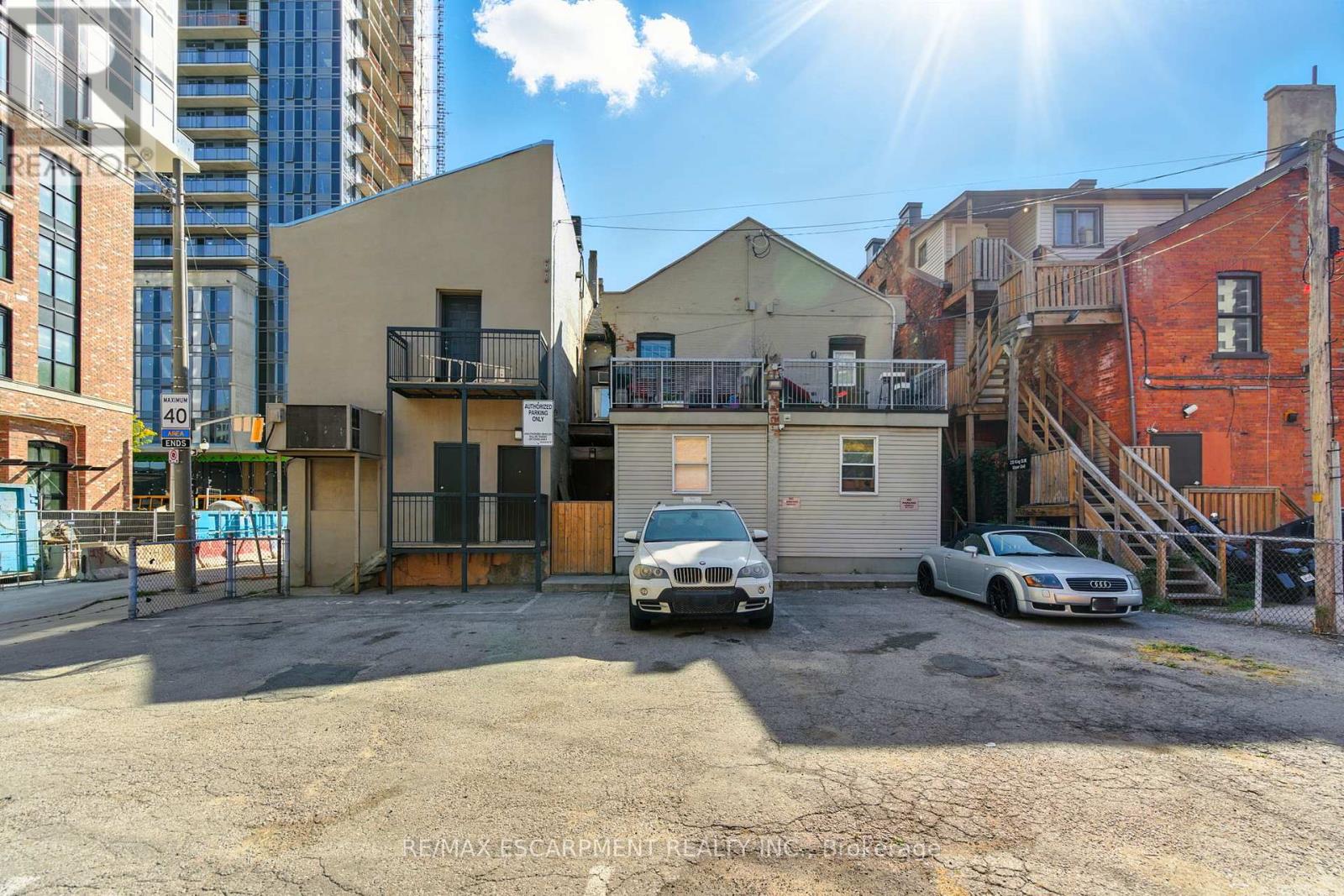 216-220 King Street W, Hamilton, Ontario  L8P 1A9 - Photo 17 - X12412300