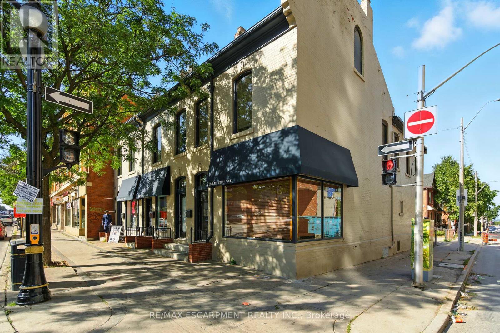 216-220 King Street W, Hamilton, Ontario  L8P 1A9 - Photo 9 - X12412300
