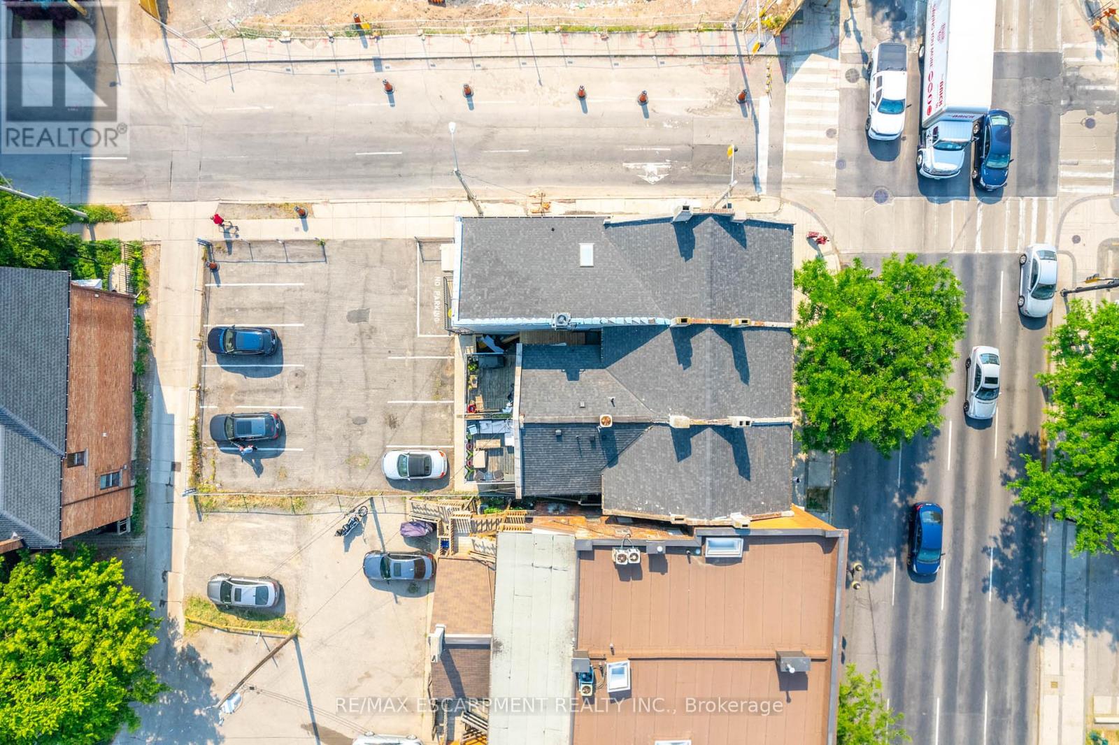 216-220 King Street W, Hamilton, Ontario  L8P 1A9 - Photo 20 - X12412300
