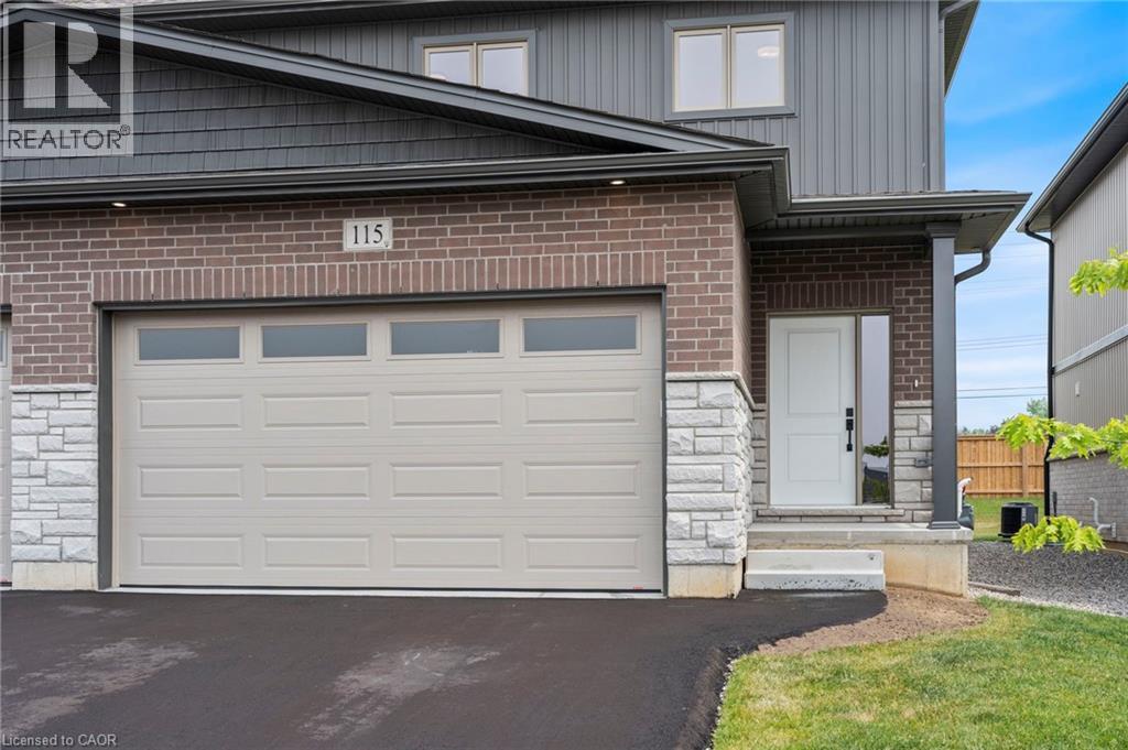 115 Amber Street, Waterford, Ontario  N0E 1Y0 - Photo 2 - 40772313
