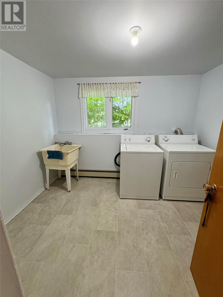 139 Main Street, Summerford, Newfoundland & Labrador   - Photo 40 - 1290275