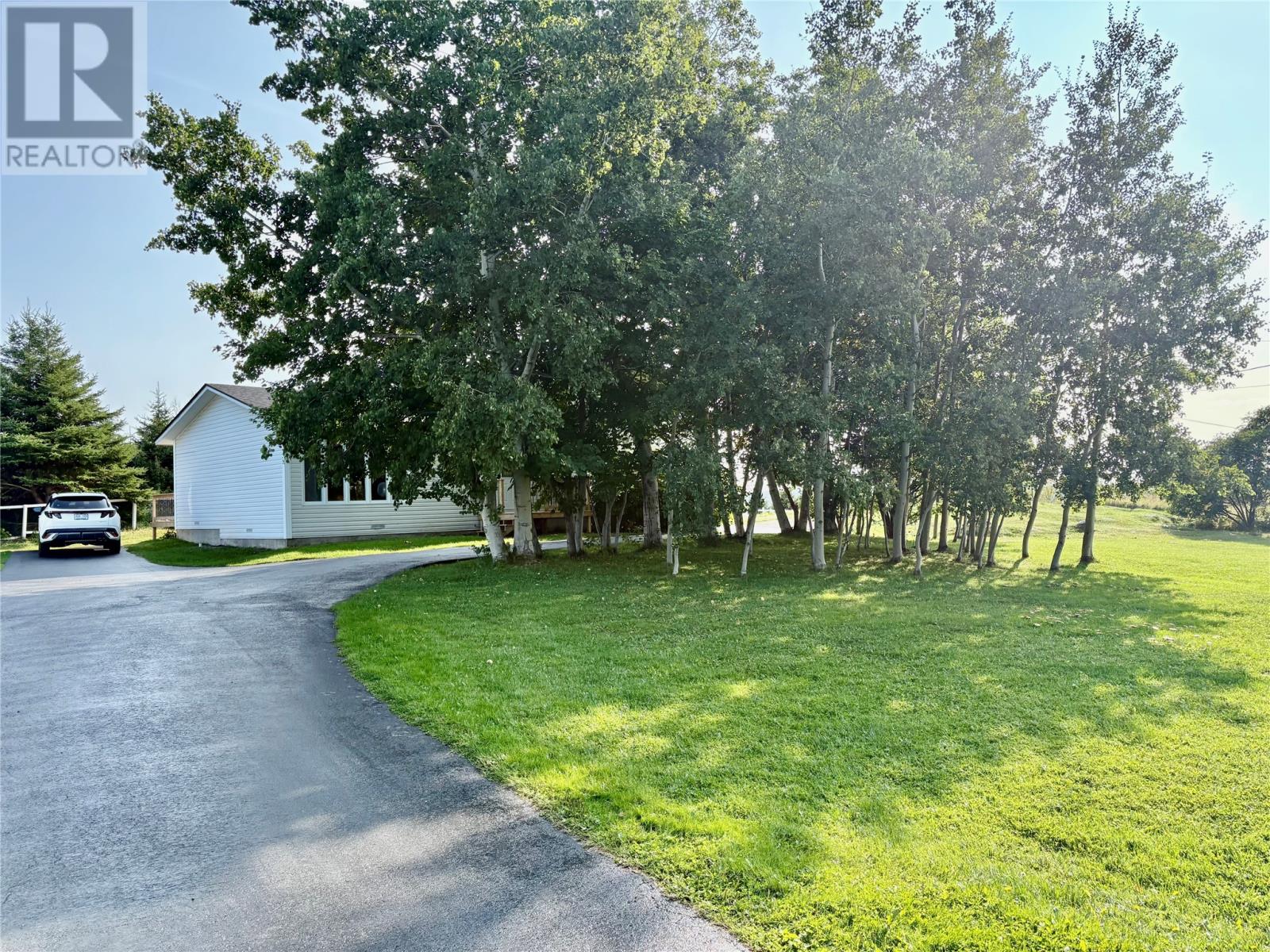 139 Main Street, Summerford, Newfoundland & Labrador   - Photo 8 - 1290275