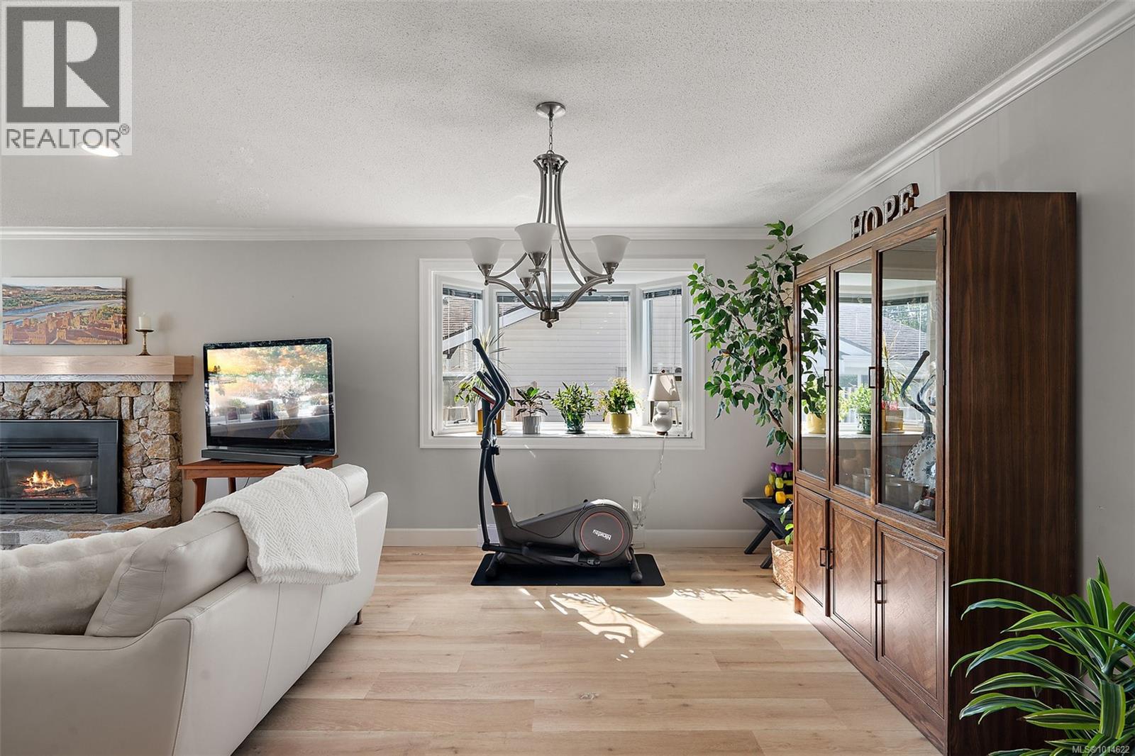 3998 Cedar Hill Rd, Saanich, British Columbia  V8N 3C1 - Photo 13 - 1014622