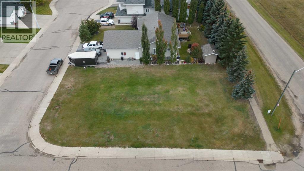 54 Oriole Place, Sedgewick, Alberta  T0B 4C0 - Photo 2 - A2085512