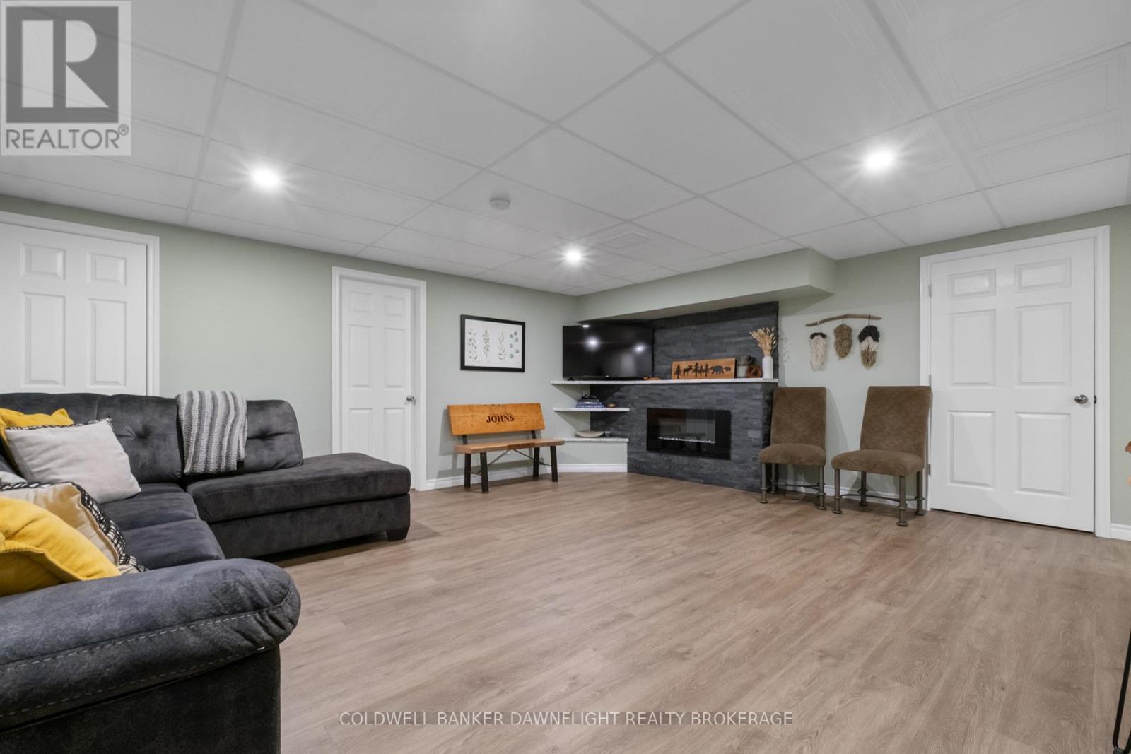 369 Marlborough Street, South Huron, Ontario  N0M 1S2 - Photo 26 - X12419136