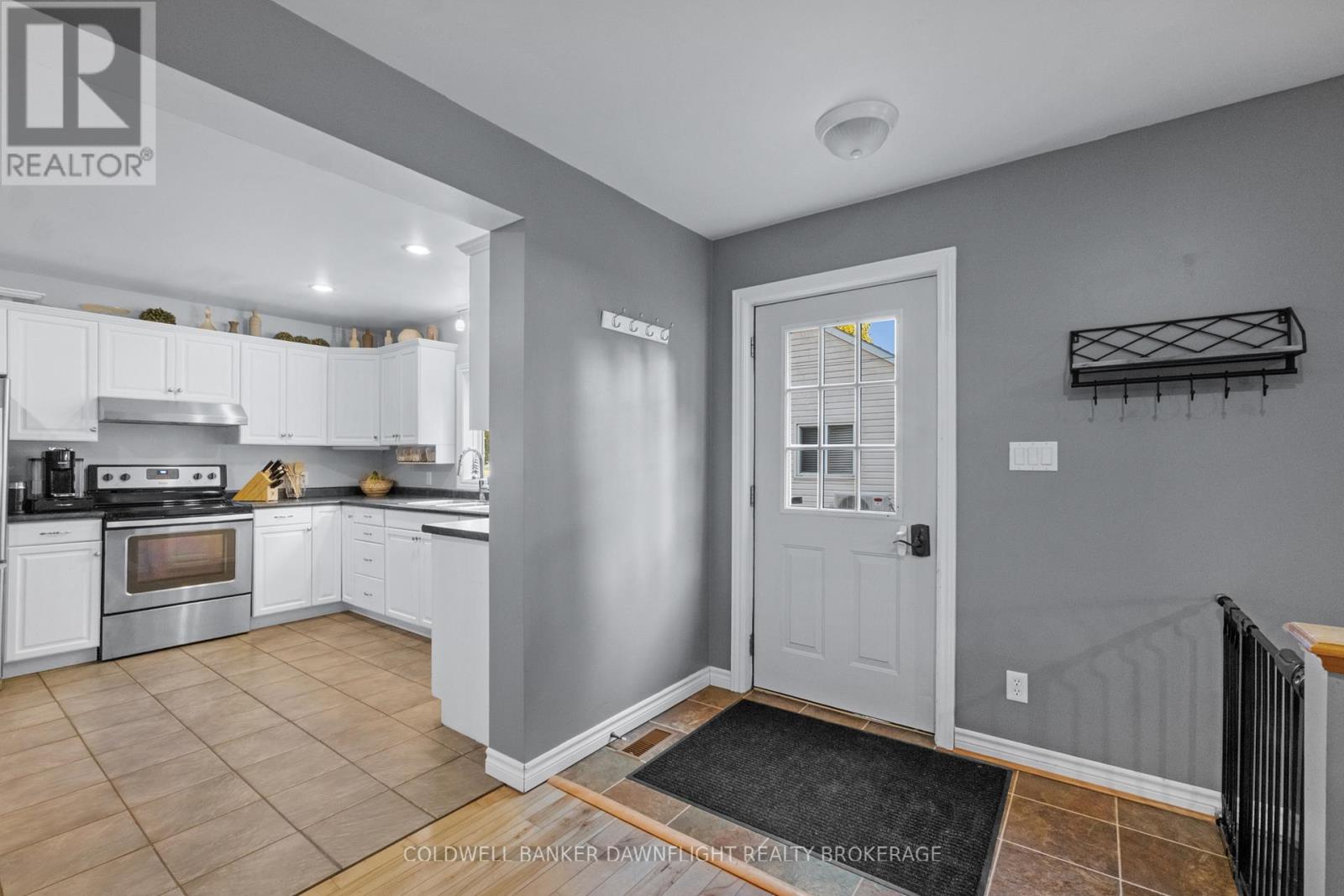 369 Marlborough Street, South Huron, Ontario  N0M 1S2 - Photo 4 - X12419136