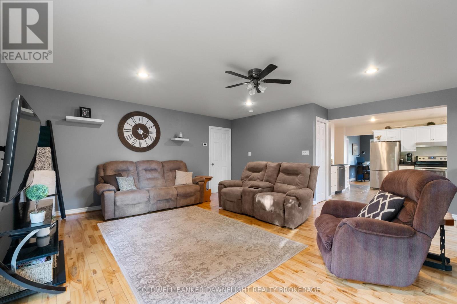 369 Marlborough Street, South Huron, Ontario  N0M 1S2 - Photo 6 - X12419136