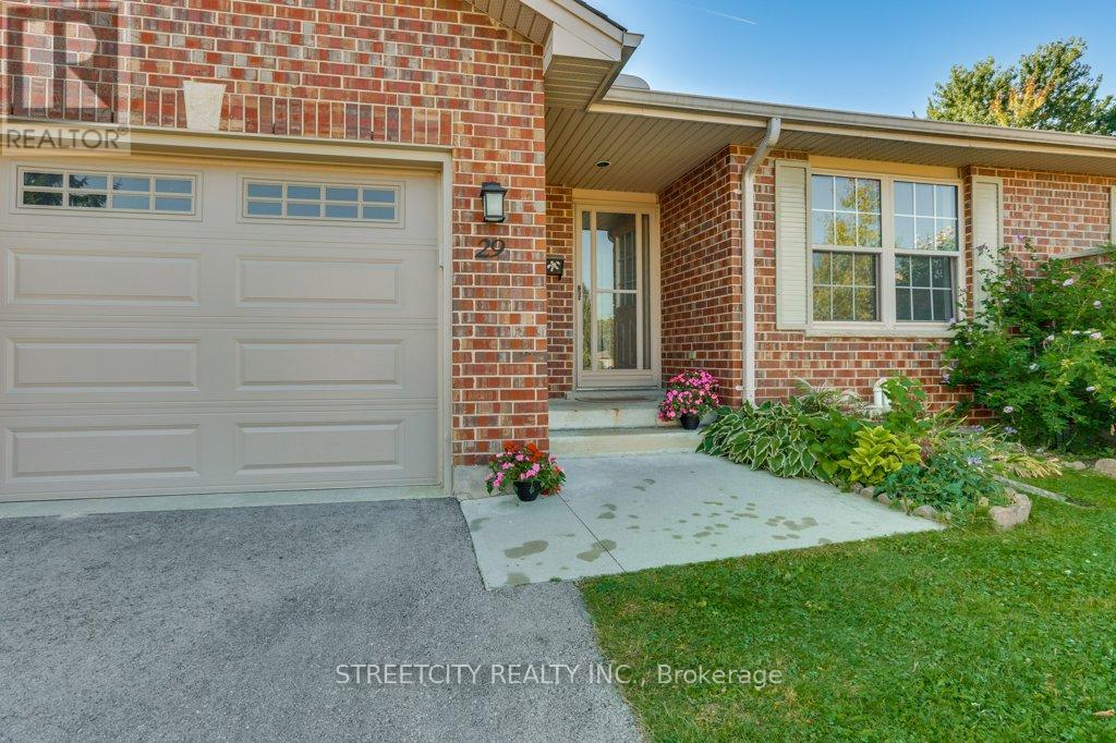 29 - 680 COMMISSIONERS ROAD, London South, Ontario