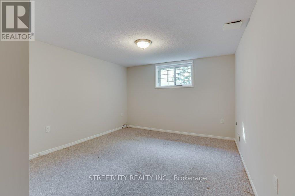 29 - 680 Commissioners Road, London South, Ontario  N6K 4T8 - Photo 24 - X12419139
