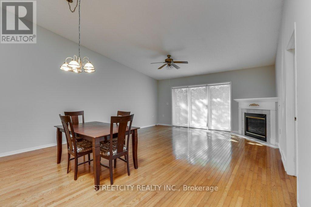 29 - 680 Commissioners Road, London South, Ontario  N6K 4T8 - Photo 9 - X12419139