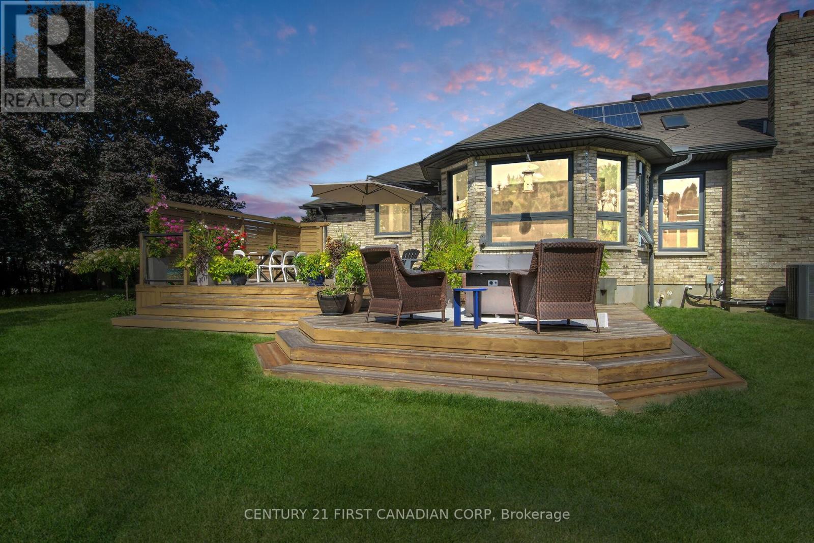 768 Franklinway Crescent, London North, Ontario  N6G 5C8 - Photo 46 - X12419141