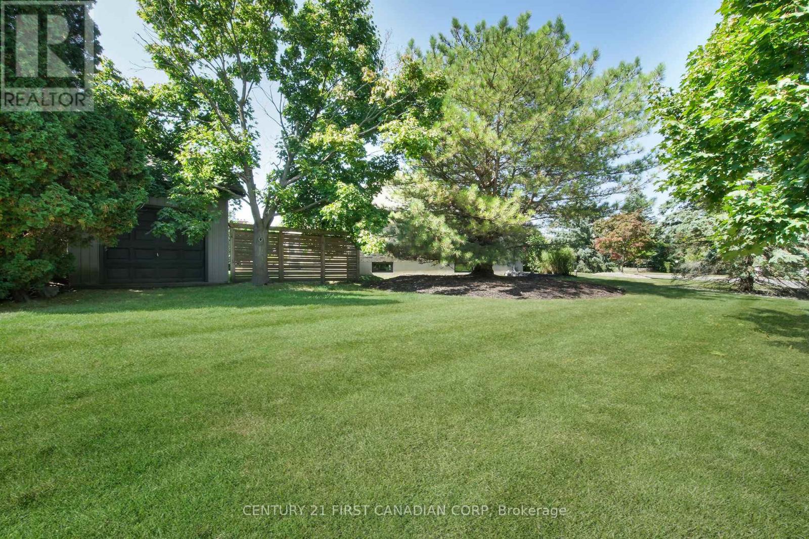 768 Franklinway Crescent, London North, Ontario  N6G 5C8 - Photo 50 - X12419141