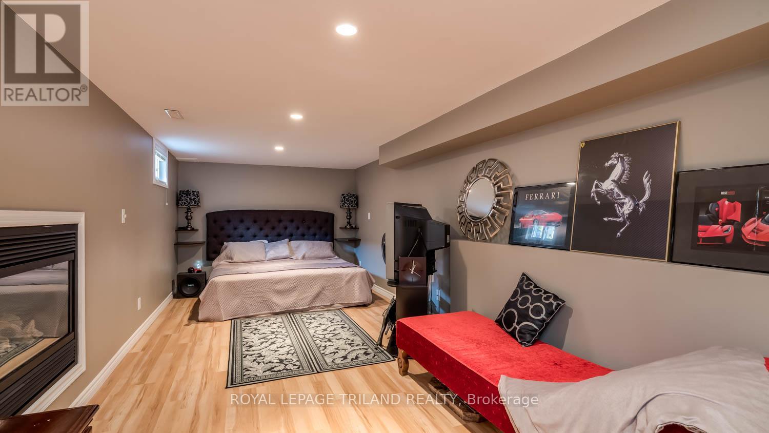 226 Rainbow Avenue, London East, Ontario  N5W 4W1 - Photo 18 - X12419192