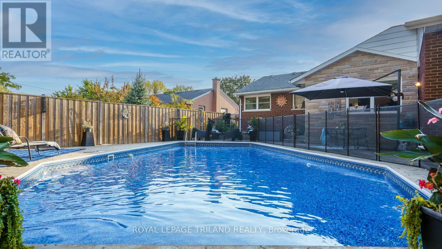 226 Rainbow Avenue, London East, Ontario  N5W 4W1 - Photo 29 - X12419192
