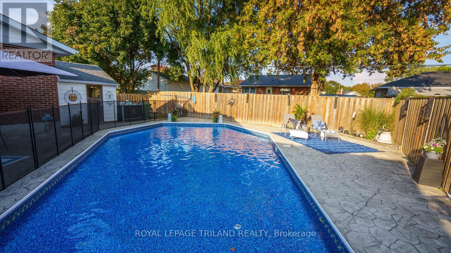226 Rainbow Avenue, London East, Ontario  N5W 4W1 - Photo 31 - X12419192