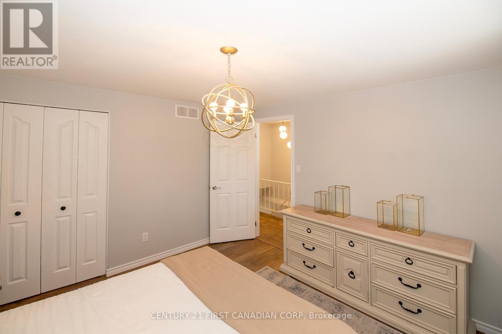 85 Augusta Crescent, London South, Ontario  N6E 2C9 - Photo 18 - X12419215