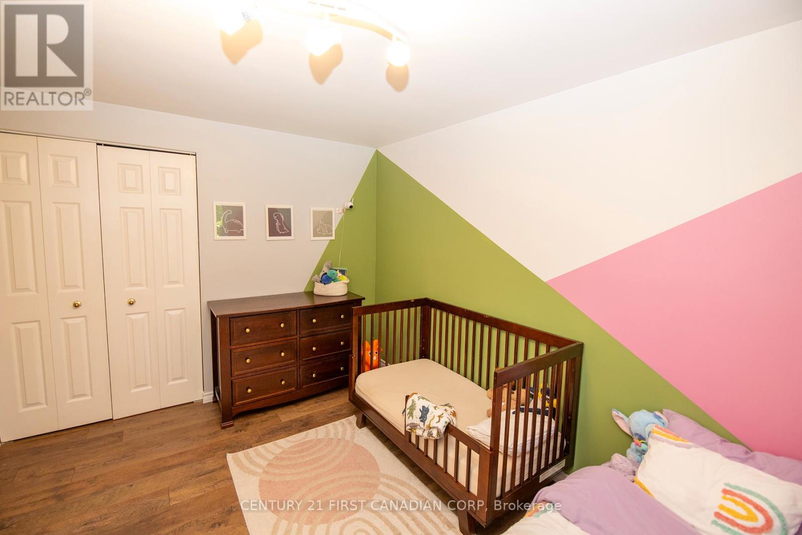 85 Augusta Crescent, London South, Ontario  N6E 2C9 - Photo 21 - X12419215
