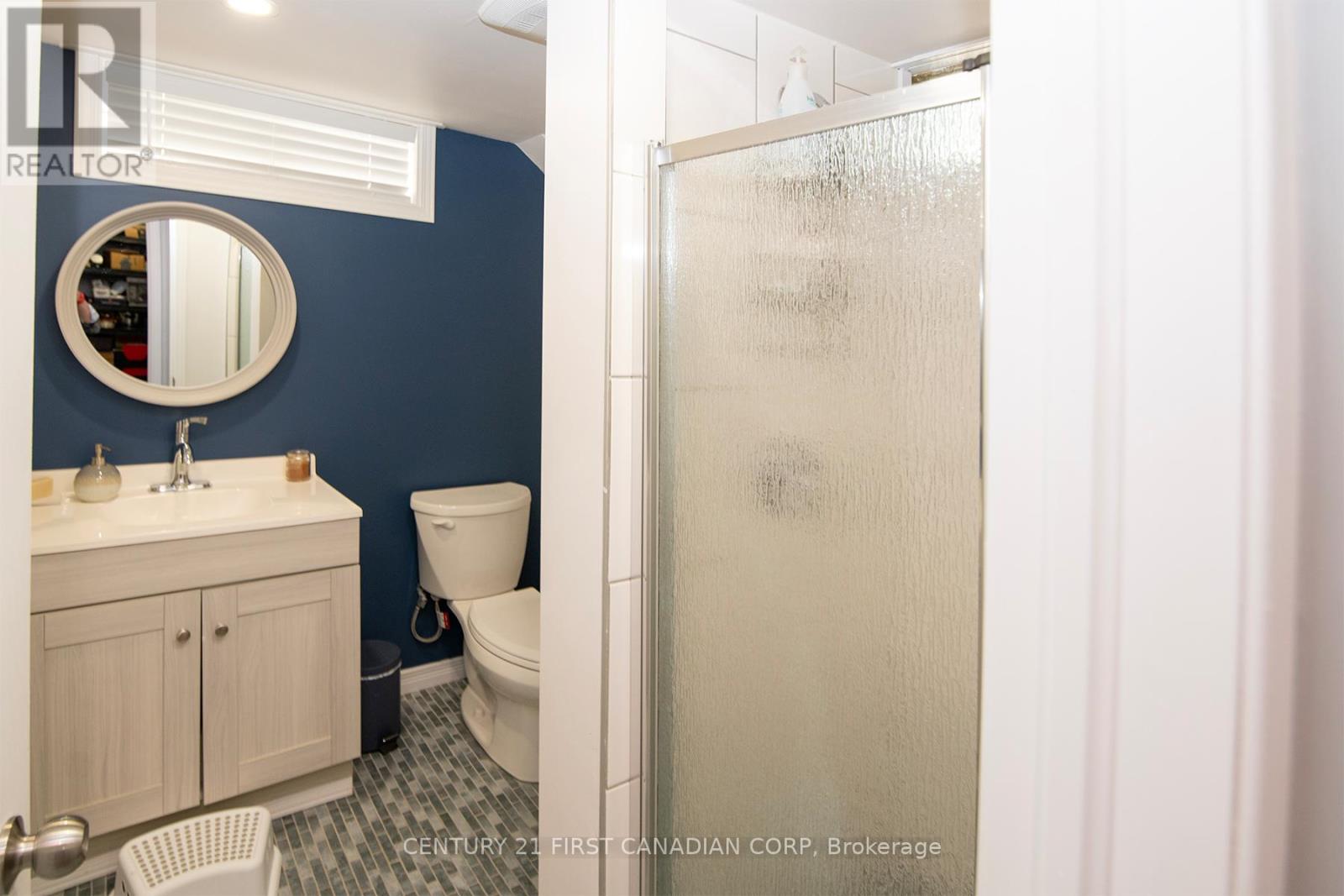 85 Augusta Crescent, London South, Ontario  N6E 2C9 - Photo 30 - X12419215