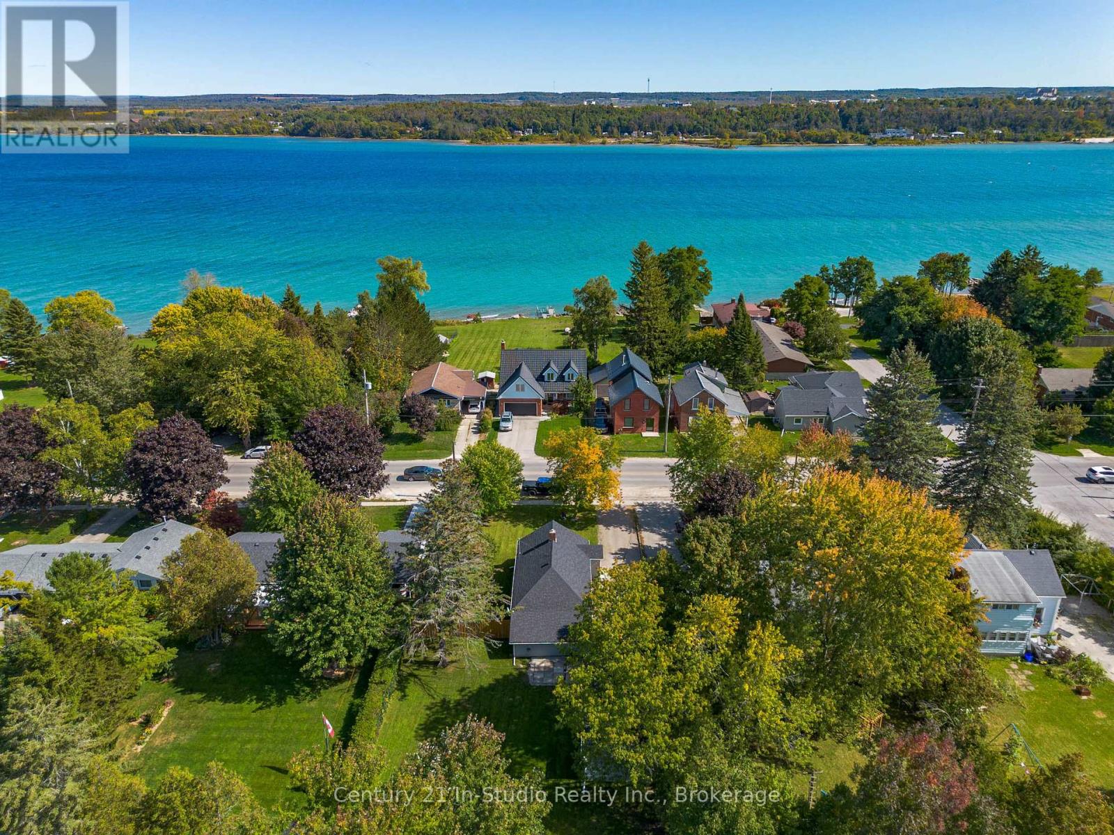 2732 3rd Avenue W, Owen Sound, Ontario  N4K 4T2 - Photo 12 - X12419217