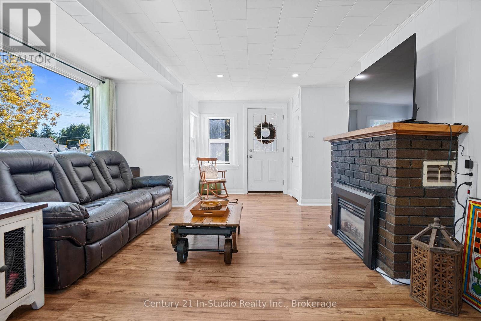 2732 3rd Avenue W, Owen Sound, Ontario  N4K 4T2 - Photo 19 - X12419217