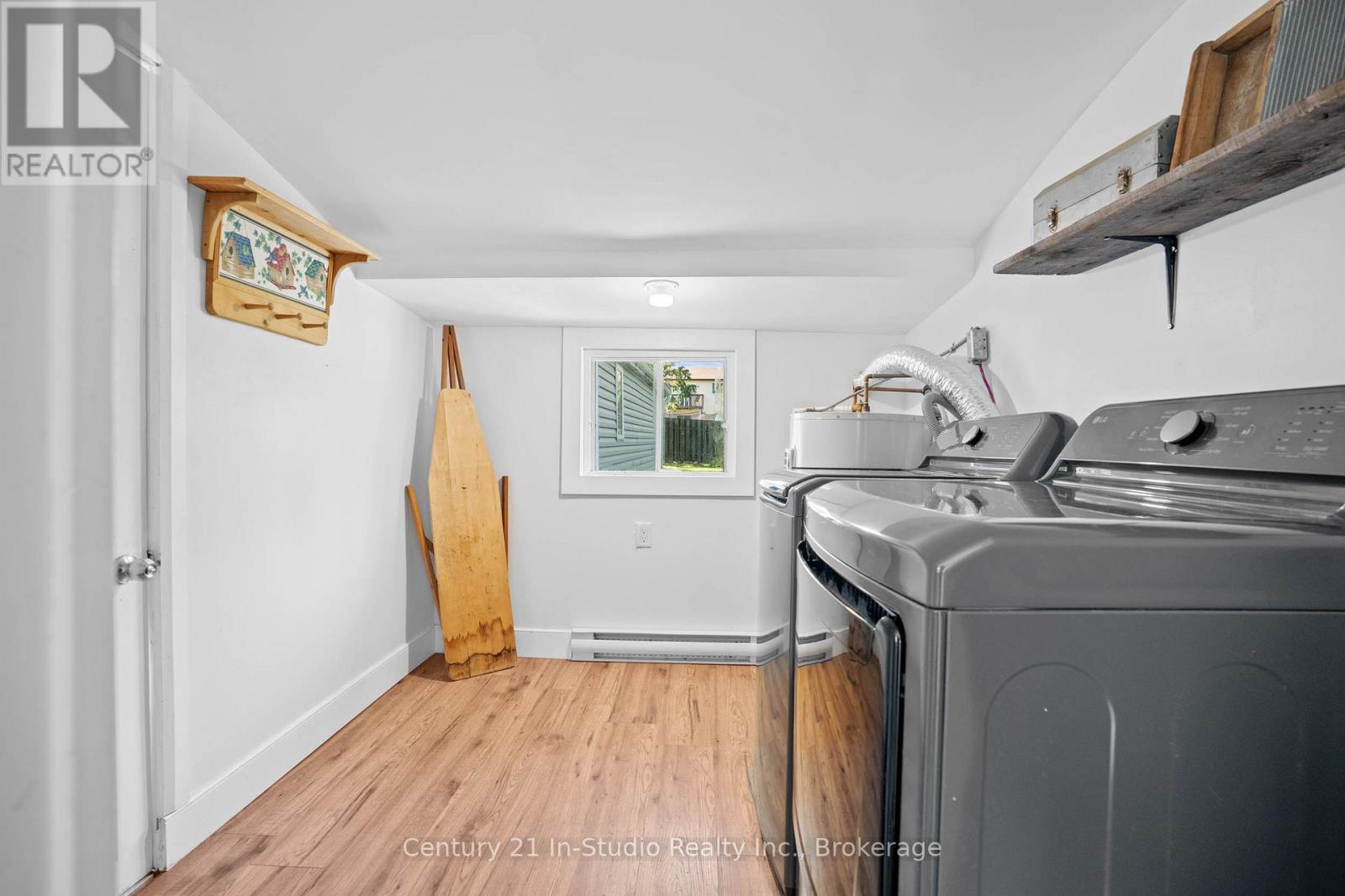 2732 3rd Avenue W, Owen Sound, Ontario  N4K 4T2 - Photo 28 - X12419217