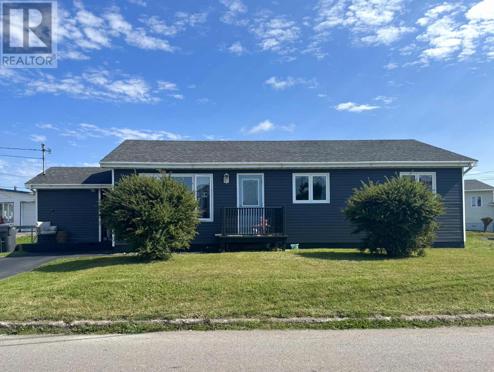 3 Brunette Avenue, Fortune, Newfoundland & Labrador  A0E 1P0 - Photo 1 - 1290608