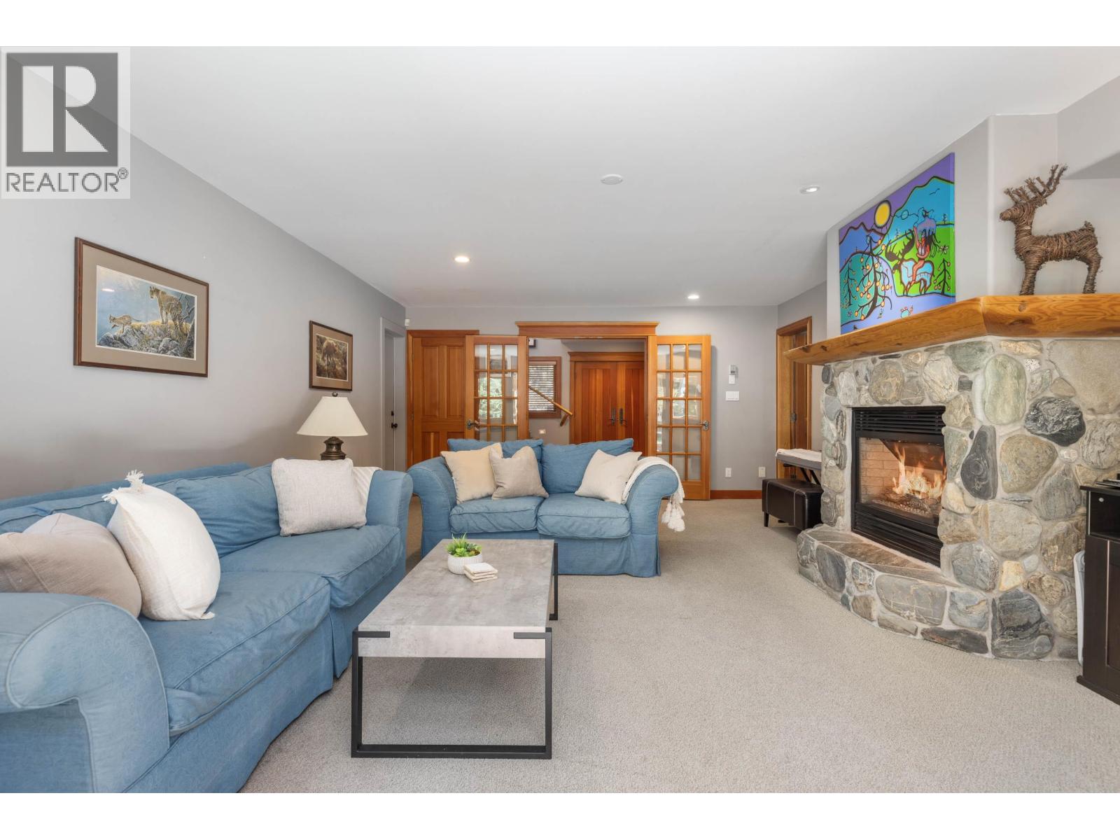 6487 Balsam Way, Whistler, British Columbia  V8E 0C5 - Photo 5 - R3050173