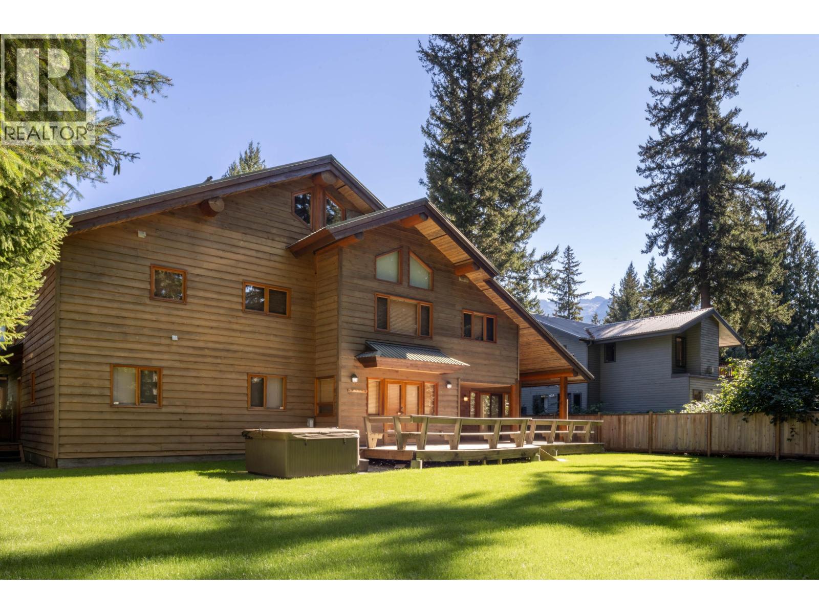 6487 Balsam Way, Whistler, British Columbia  V8E 0C5 - Photo 36 - R3050173