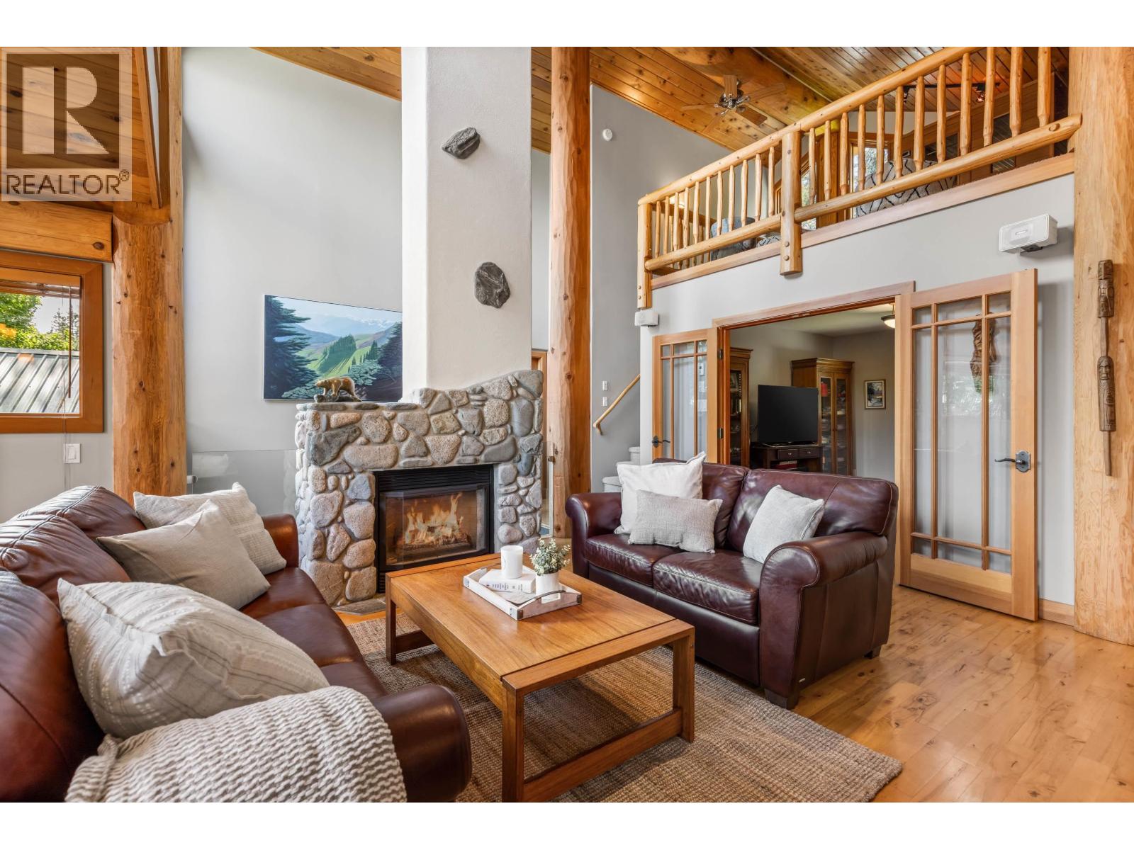 6487 Balsam Way, Whistler, British Columbia  V8E 0C5 - Photo 12 - R3050173