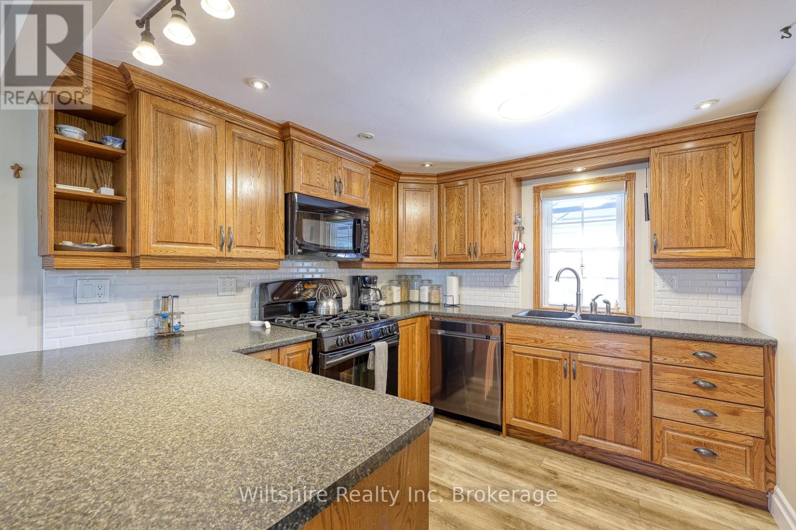 47209 Talbot Line, Malahide, Ontario  N5P 3S7 - Photo 15 - X12419209