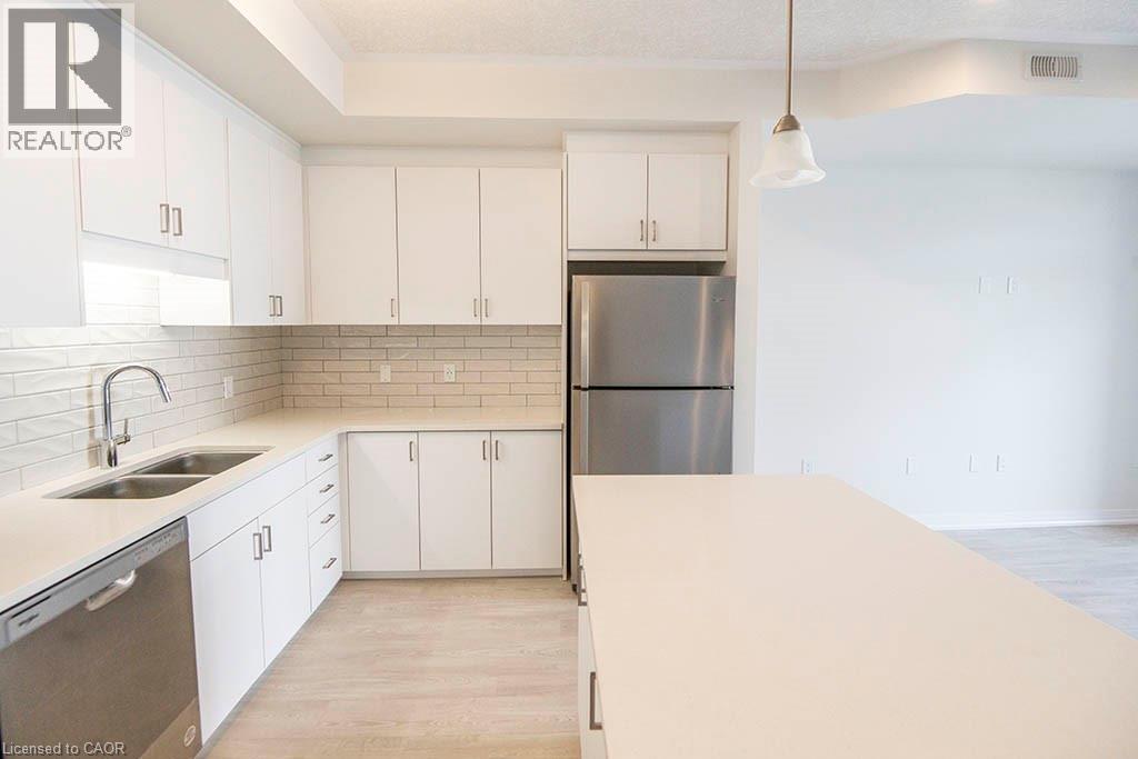 142 Foamflower Place Unit# A011, Waterloo, Ontario  N2V 0G9 - Photo 1 - 40771819