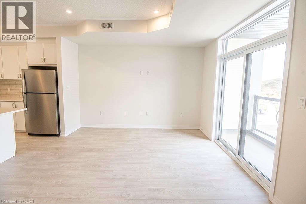 142 Foamflower Place Unit# A011, Waterloo, Ontario  N2V 0G9 - Photo 3 - 40771819