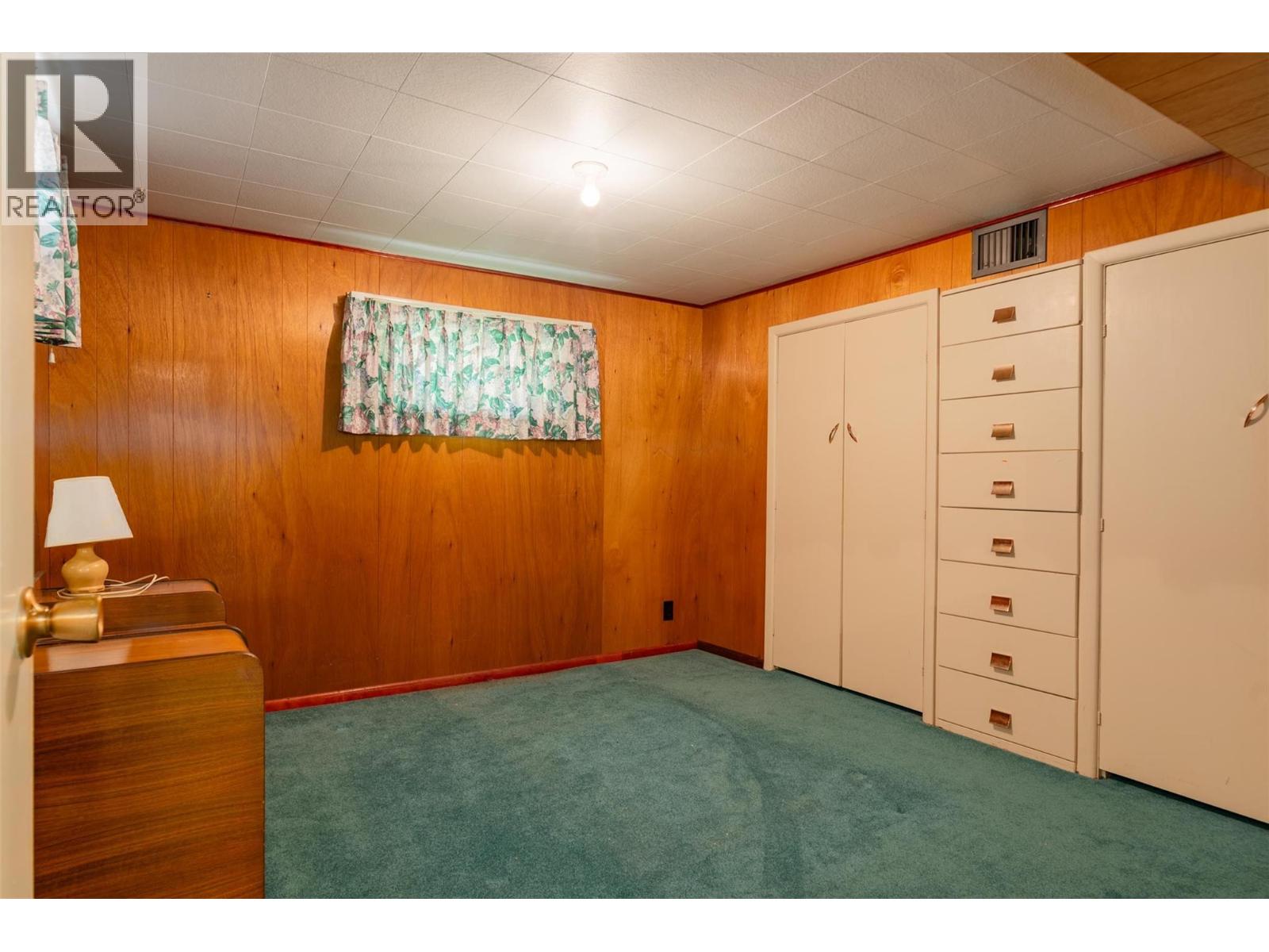 235 10th Avenue, Montrose, British Columbia  V0G 1P0 - Photo 26 - 10363734