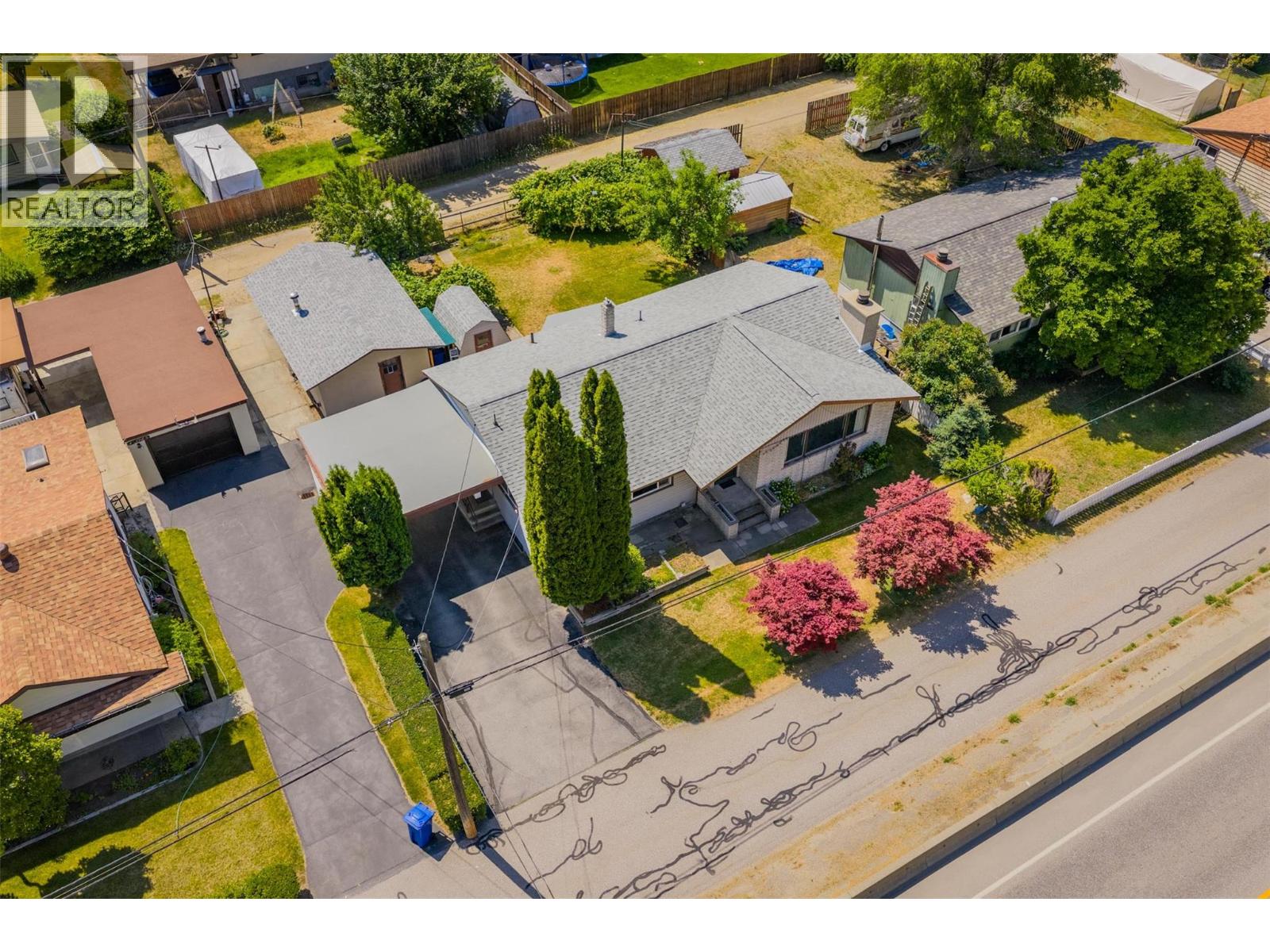 235 10th Avenue, Montrose, British Columbia  V0G 1P0 - Photo 53 - 10363734