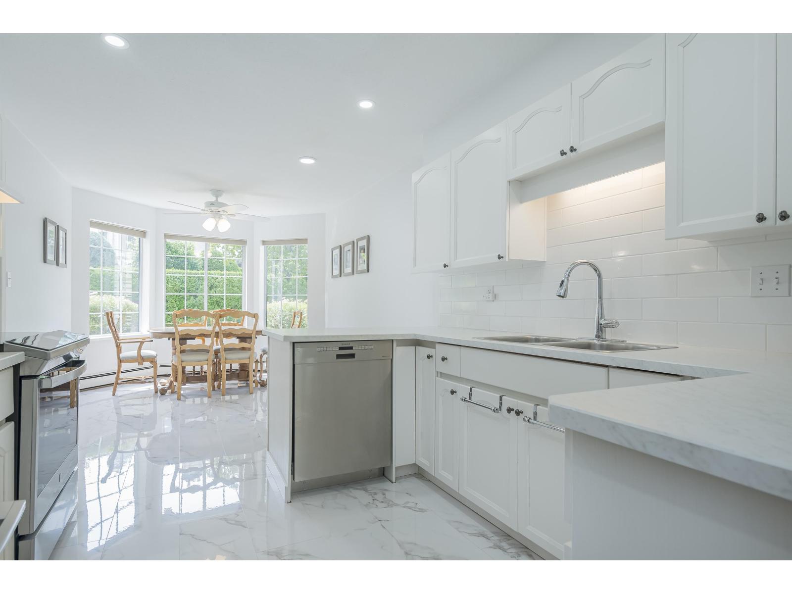106 2491 Gladwin Road, Abbotsford, British Columbia  V2T 3N9 - Photo 11 - R3050516