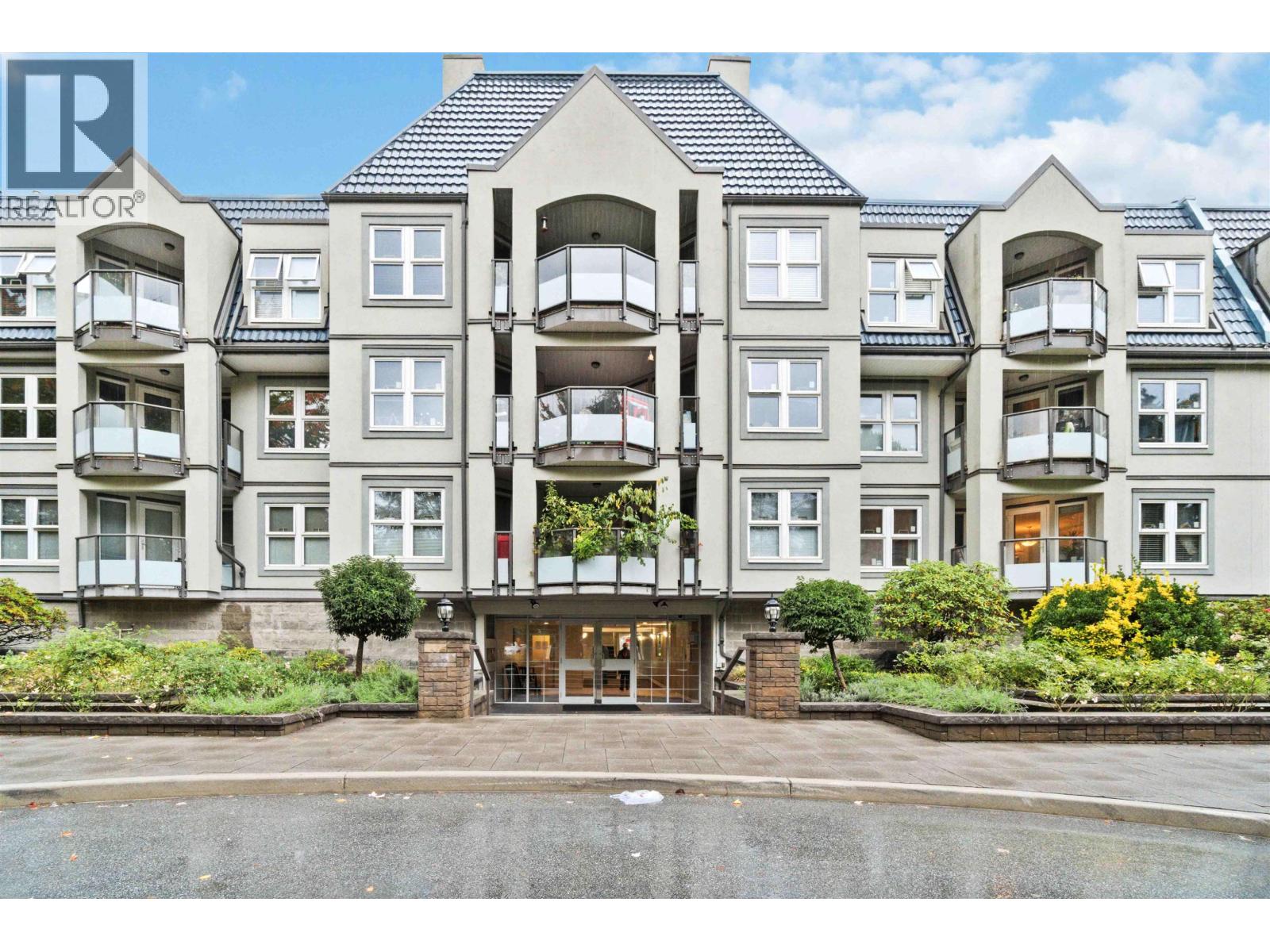 107 99 Begin Street, Coquitlam, British Columbia  V3K 6R5 - Photo 1 - R3049631