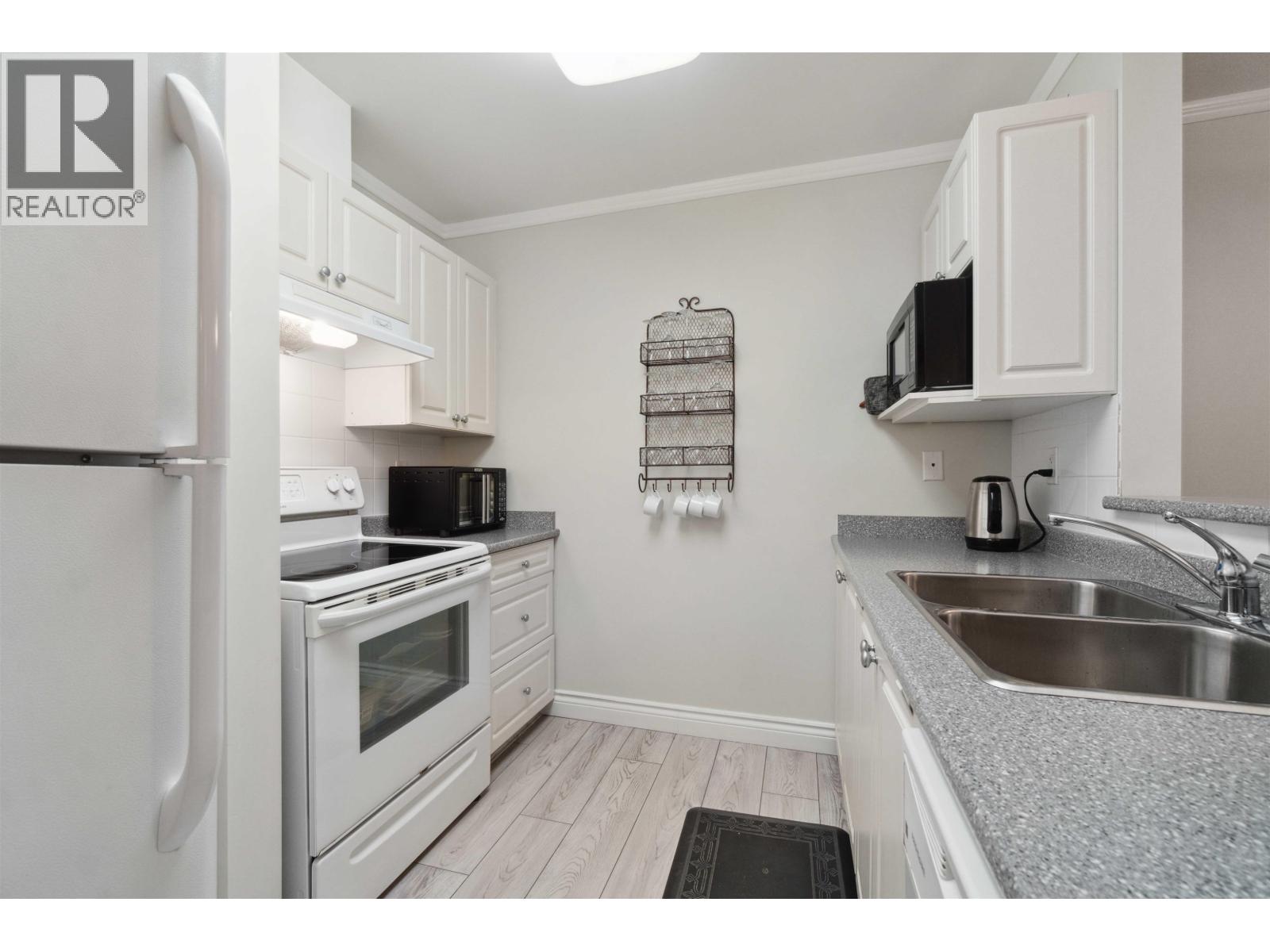 107 99 Begin Street, Coquitlam, British Columbia  V3K 6R5 - Photo 10 - R3049631