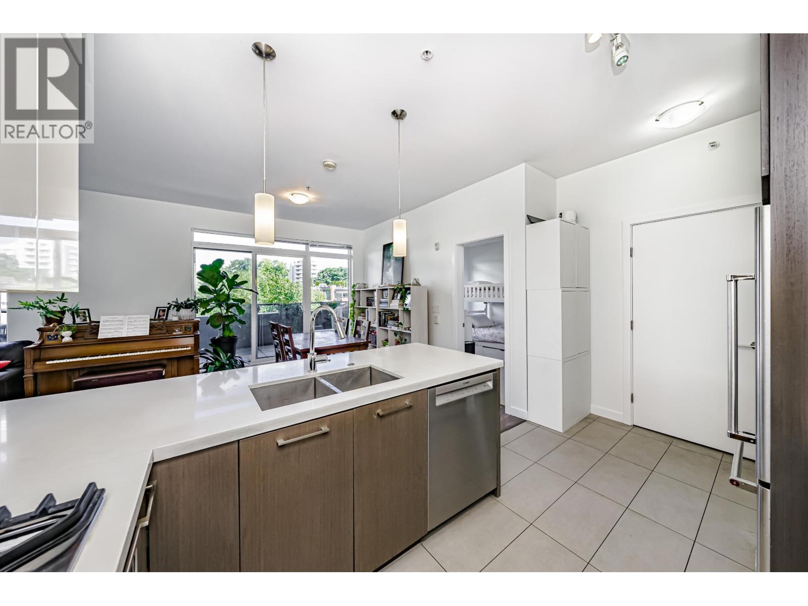 407 20 E Royal Avenue, New Westminster, British Columbia  V3L 0G9 - Photo 17 - R3050430