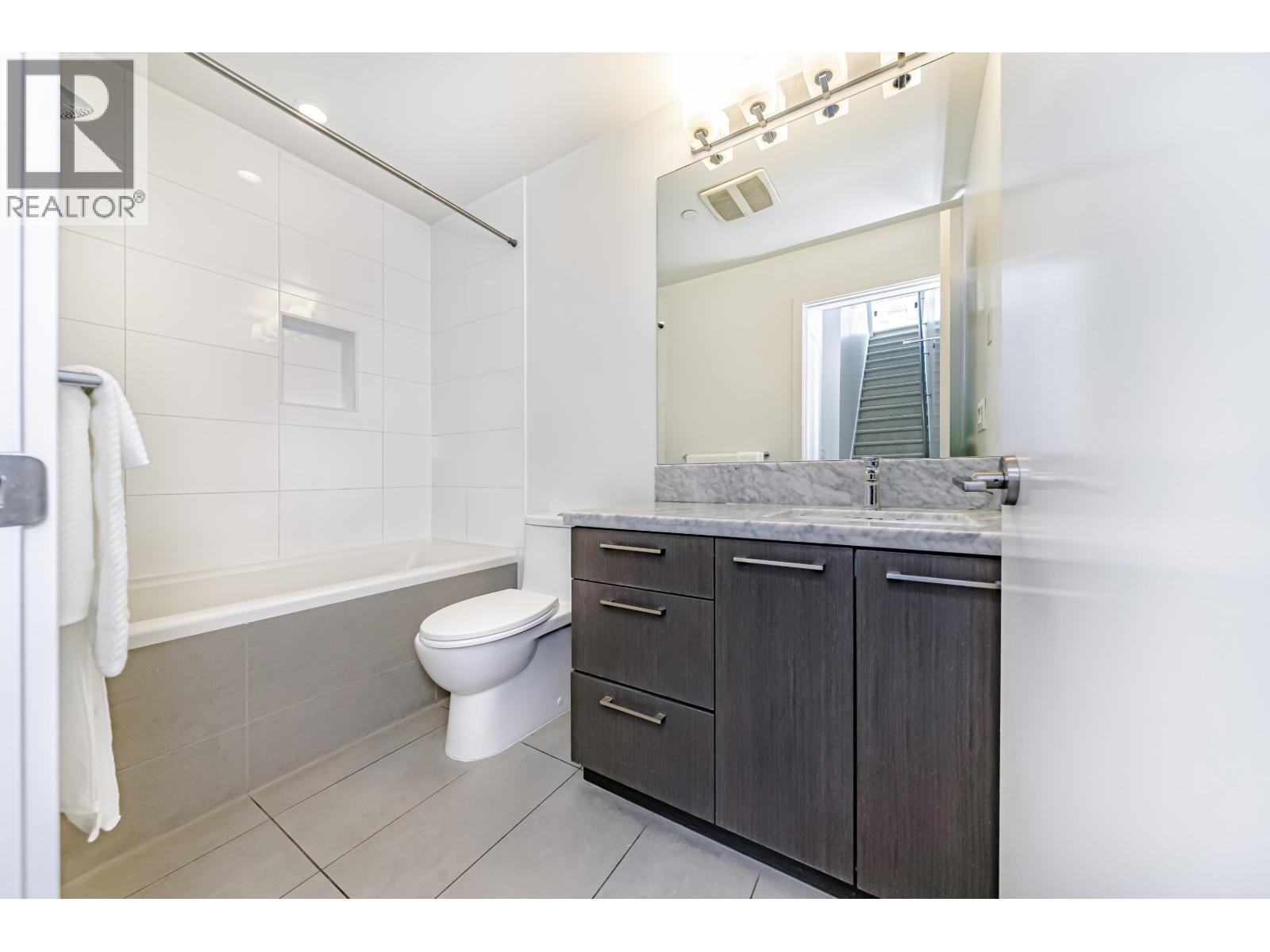 407 20 E Royal Avenue, New Westminster, British Columbia  V3L 0G9 - Photo 18 - R3050430