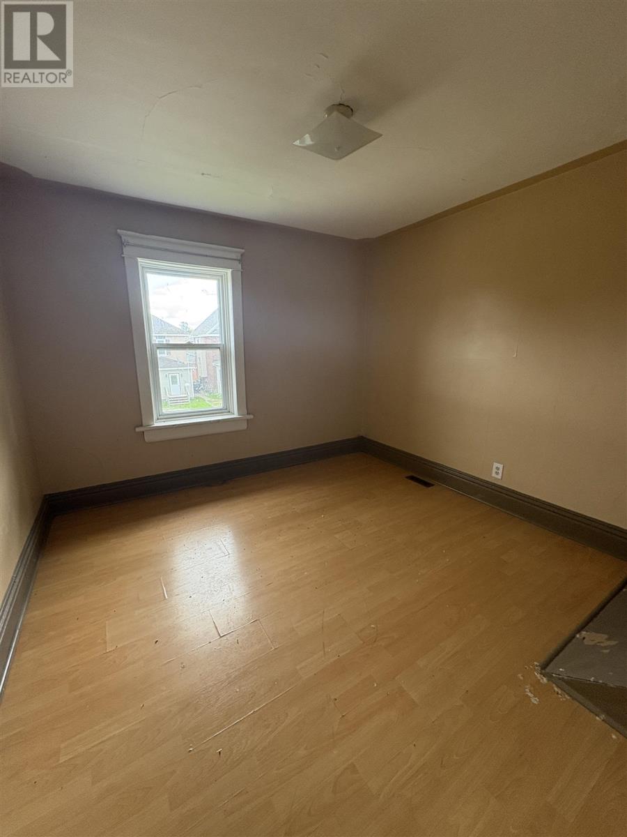 231 Brown St, Sault Ste. Marie, Ontario  P6A 1N8 - Photo 19 - SM252716