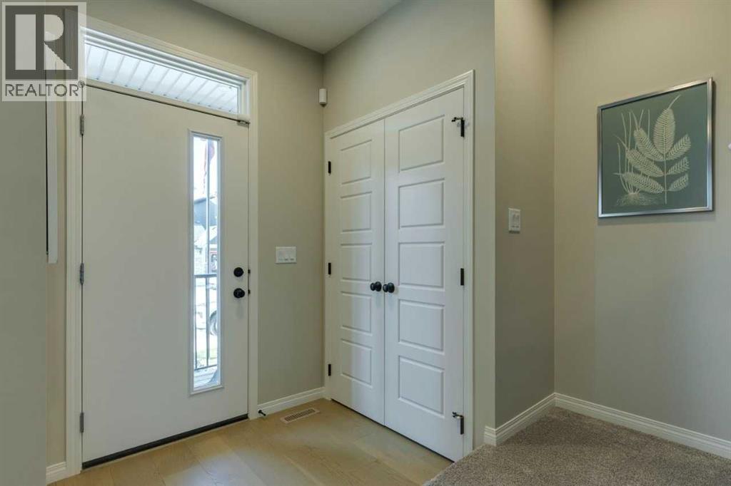 174 Mitchell Road Nw, Calgary, Alberta  T3R 2B5 - Photo 5 - A2248477
