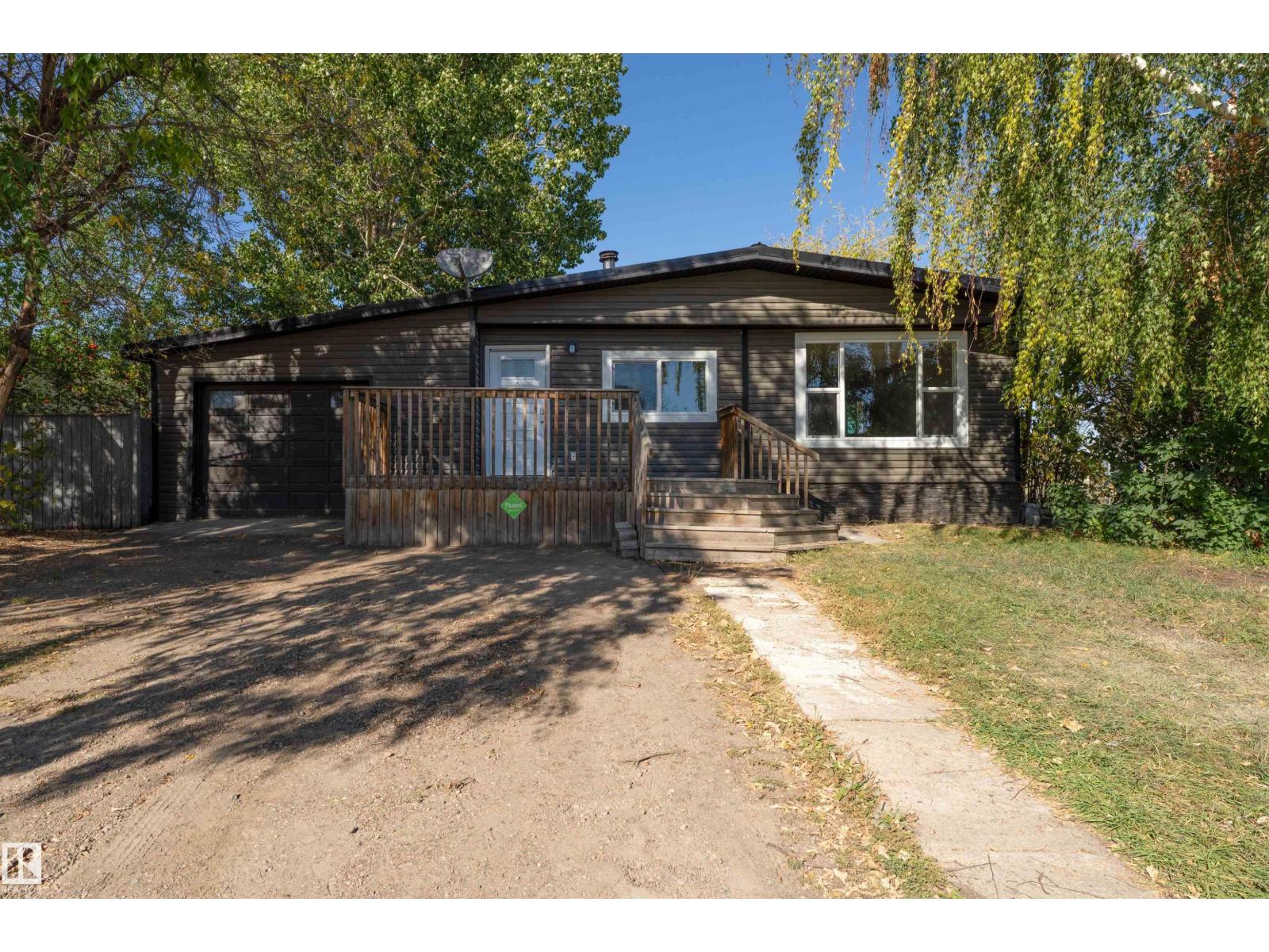 5302 54 AV, St. Paul Town, Alberta