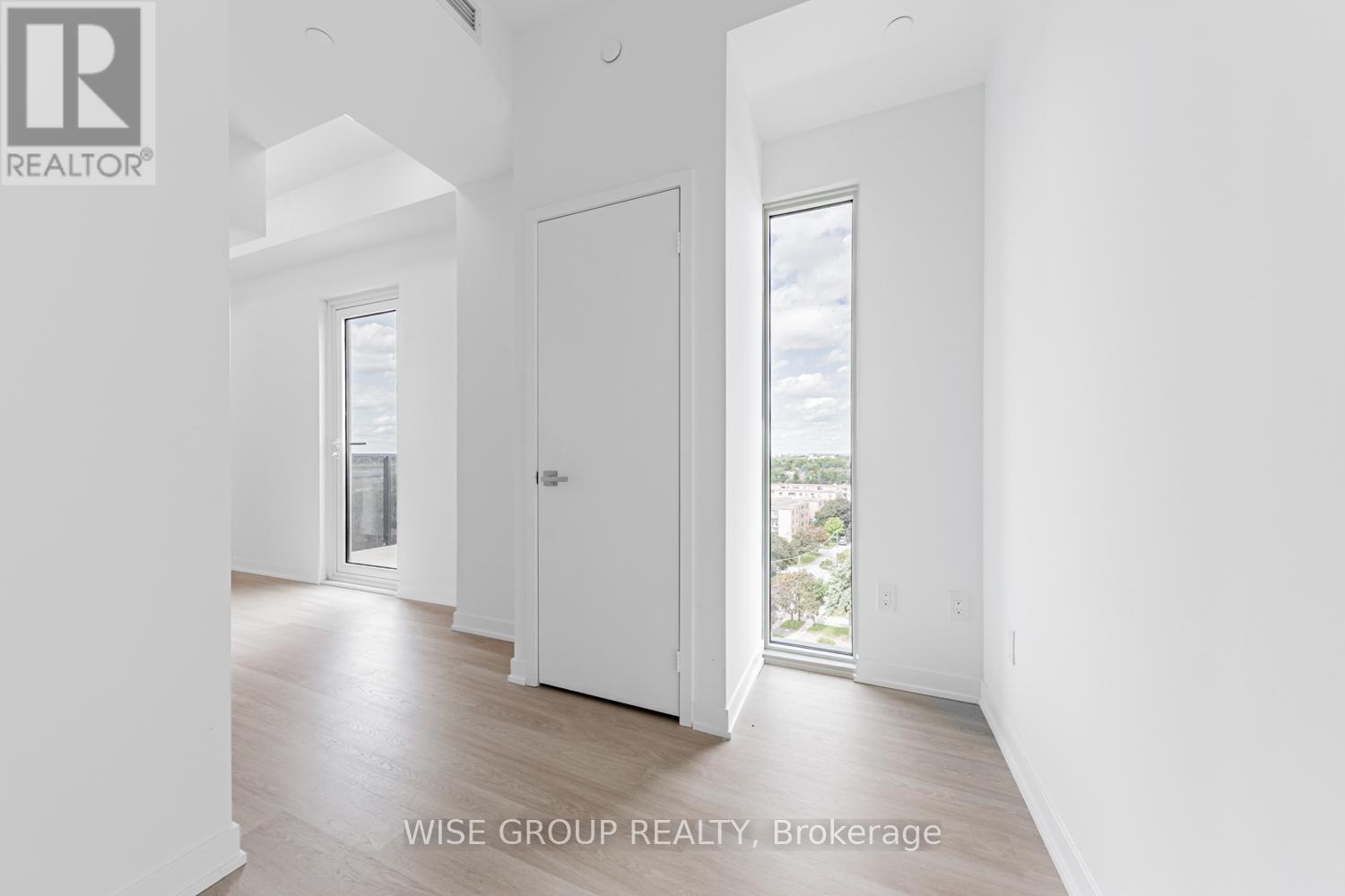 1109 - 500 Wilson Avenue W, Toronto, Ontario  M3H 5Y9 - Photo 4 - C12419098
