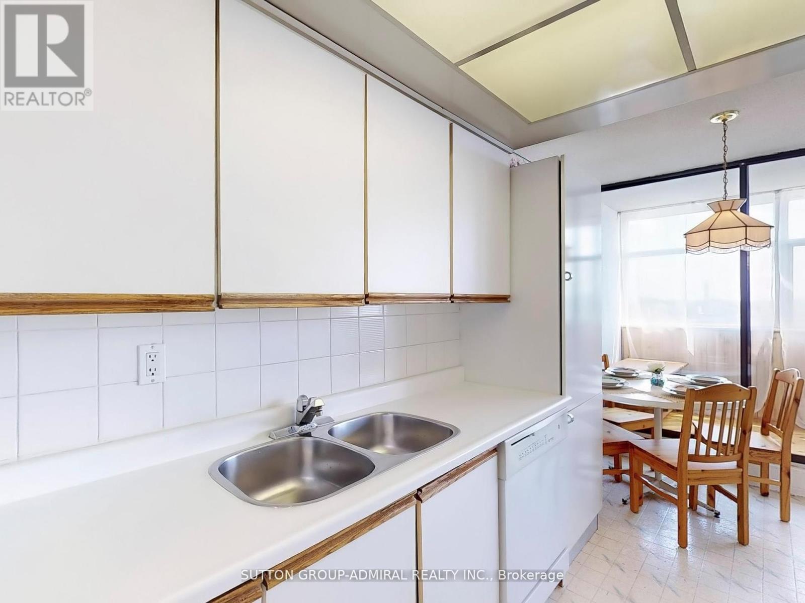 1204 - 100 Antibes Drive, Toronto, Ontario  M2R 3N1 - Photo 20 - C12419111