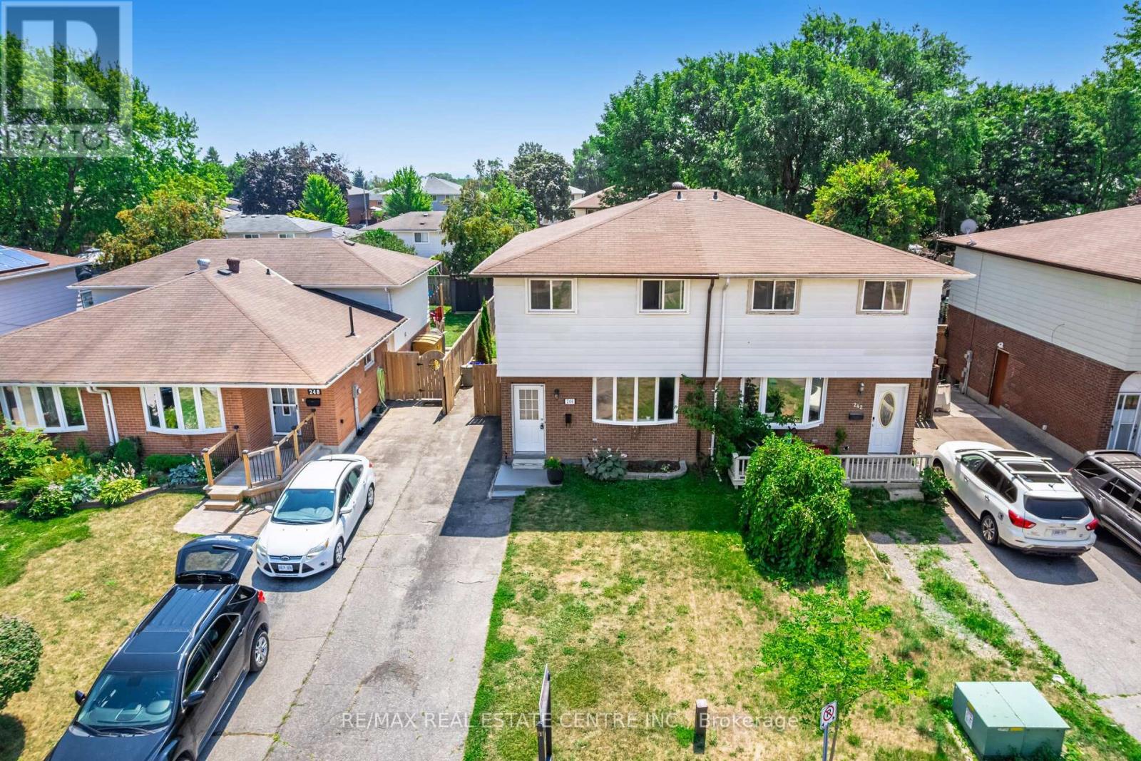 Property at 244 KINMOUNT CRESCENT image 2