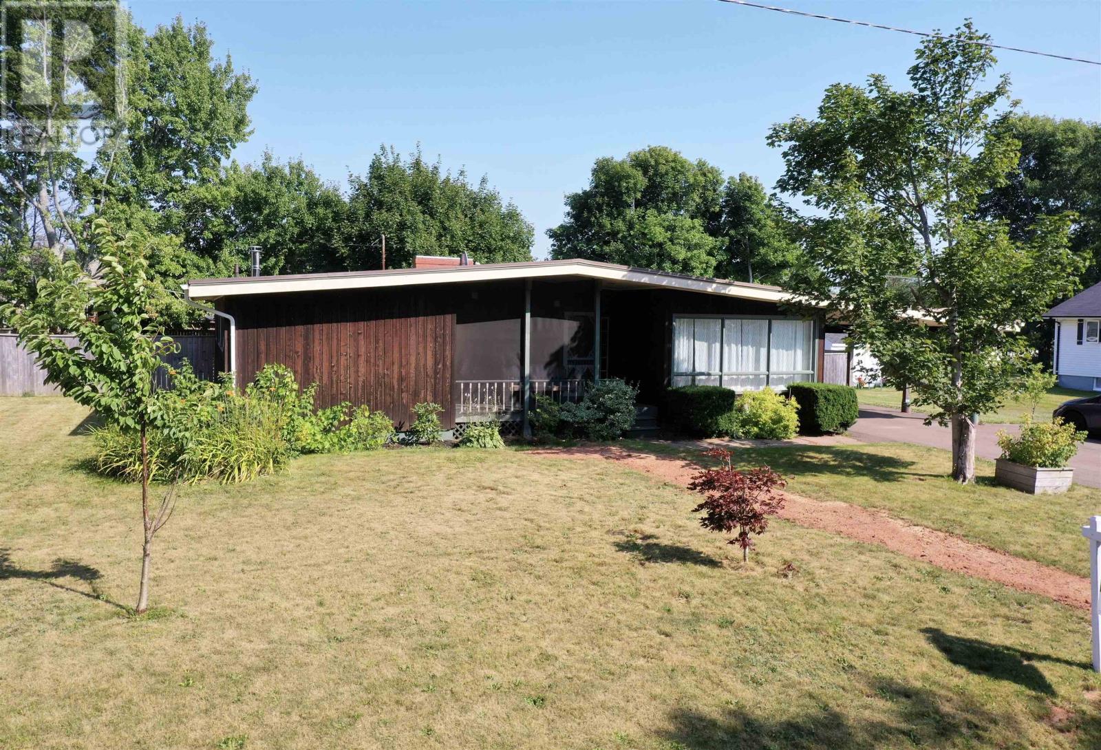35 Birchwood Heights, Summerside, Prince Edward Island  C1N 4C2 - Photo 25 - 202515999